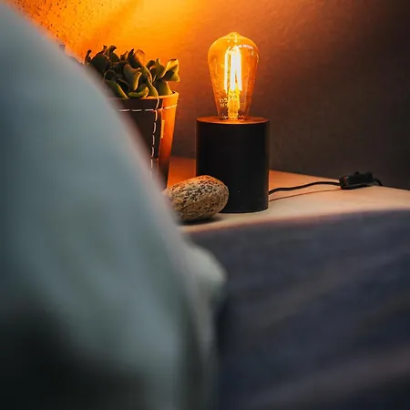 Atelier Apartment *
